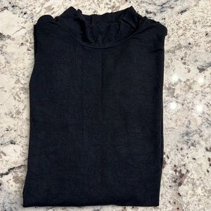 Softwear with Stretch Elbow Sleeve Mock Neck Size M NWOT